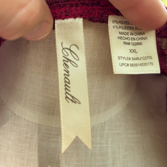 Chenault Womens Lightweight Vee Neck Sweater in
Berry/Black, Sz. XXL - Picture 10 of 14